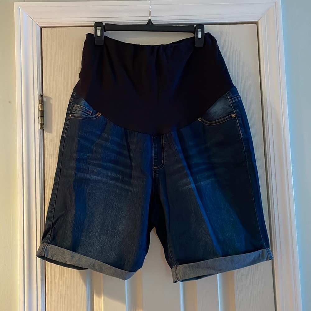 Planet Motherhood Maternity Bermuda Shorts